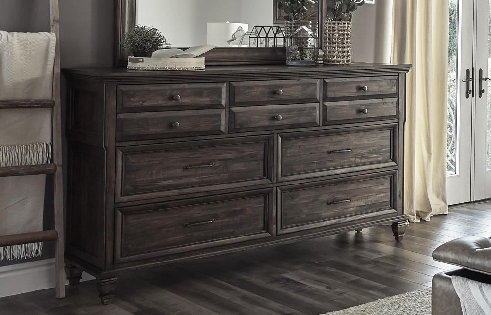 G223033 Dresser image